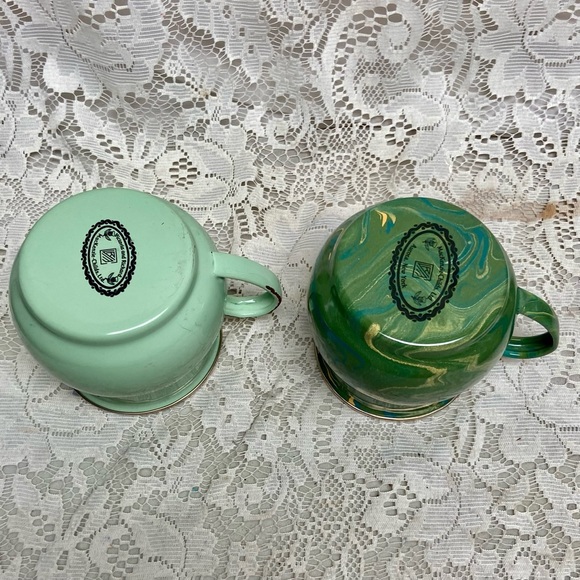 Vintage, MacKenzie Childs Green Enamelware 2pc Mugs - Picture 8 of 8